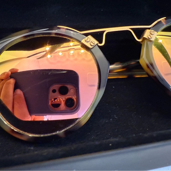 KREWE St Louis Sunglasses with Gold Frame and Pink Lenses - Picture 3 of 11